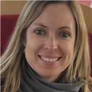 Profesora de inglés, Licenciada en Filología Inglesa imparte clases de inglés de los negocios e inglés para secundaria Abro inscripción para clases online inglés oral. 1 hora a la semana-35 al mes. Grupos de máximo 5 personas